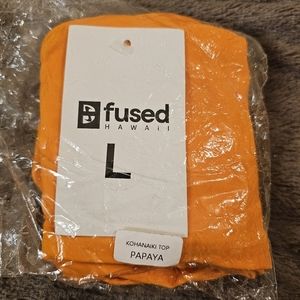 Fused Hawaii Kohanaiki top